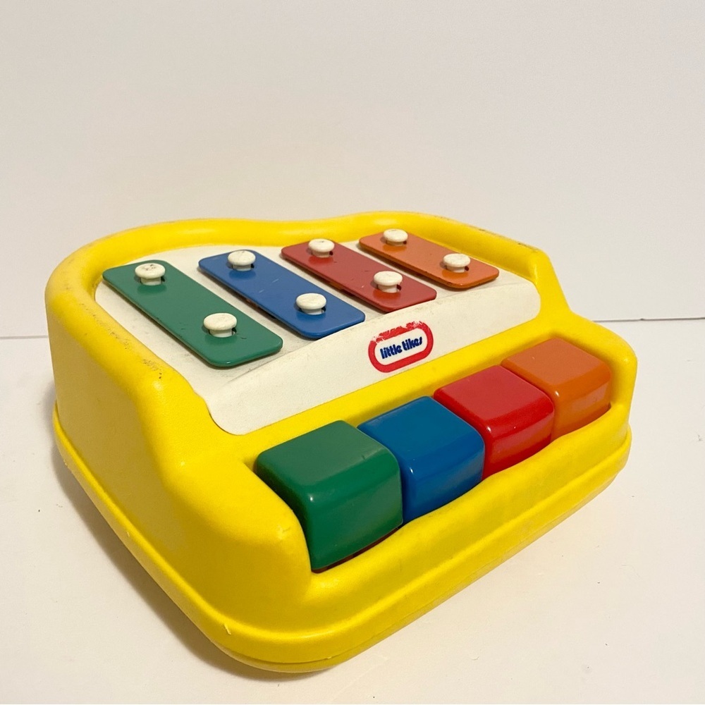 LITTLE TIKES Piano Xylophone Tap a Tune Yellow Vintage Toddler Baby Music Toy